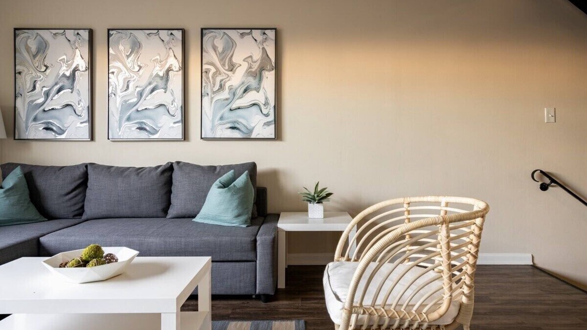 Downtown Columbus House | Arena District Townhouse close to Convention Centr