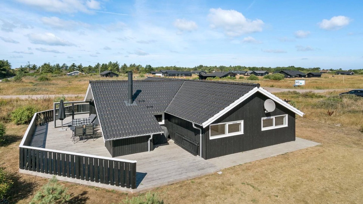 Hirtshals House | "Aria" - 1.2km from the sea by Interhome