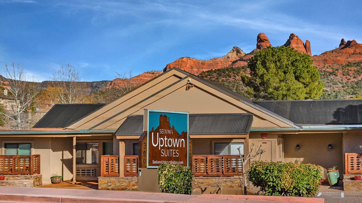 Uptown Sedona Hotel | Arizona Sun Suite #107 @ Sedona Uptown Suites