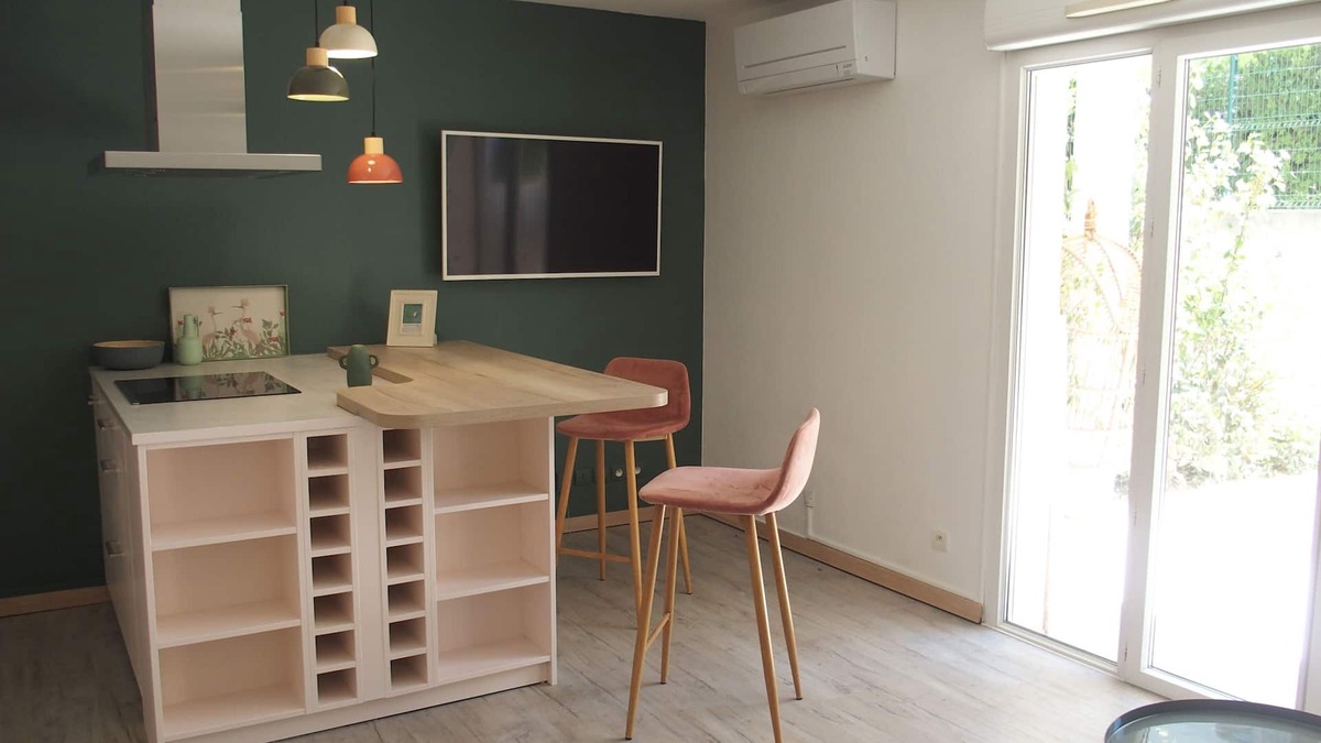 Arles Apartment | Arles, Lovely, light-filled T2 apartment with garden just a few minutes from the town center.