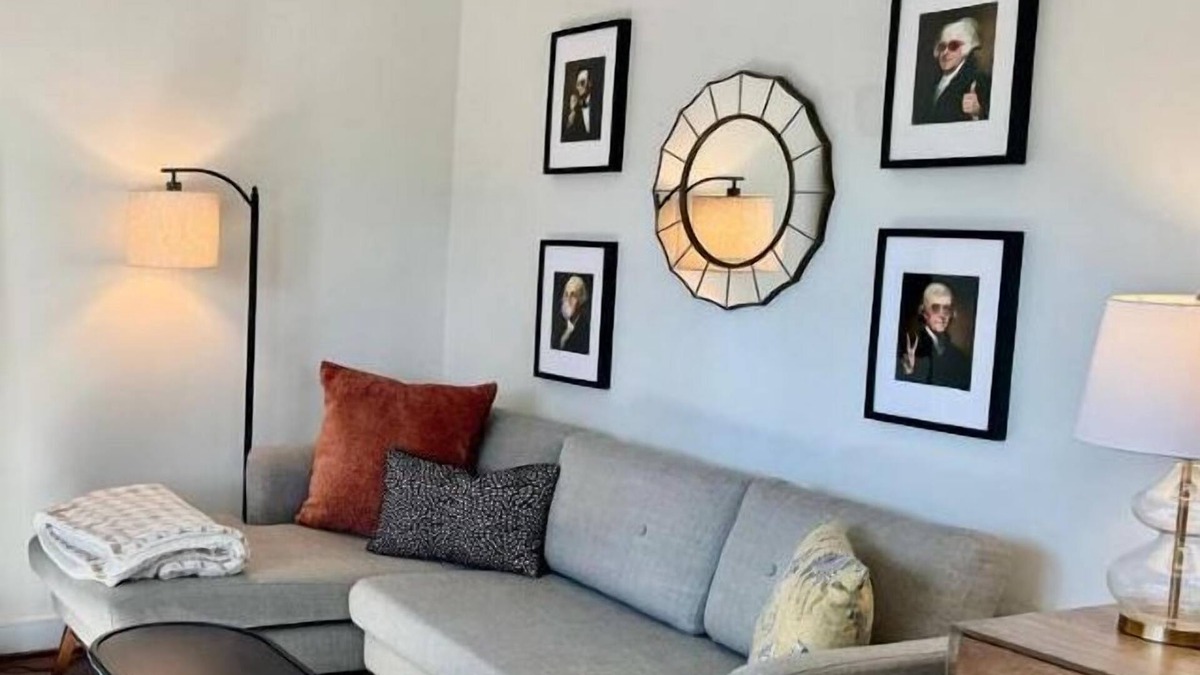 Arlington House | Arlington Home, Minutes to DC!, Secure Parking, King Bed, Firepit, Pet Friendly
