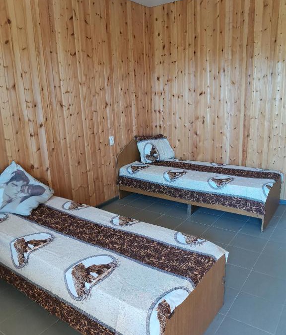 Gantiadi House | Armany Guesthouse