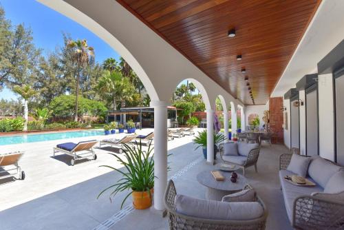 Campo Internacional Maspalomas Villa | Armonia Oasis DeLuxe by VillaGranCanaria