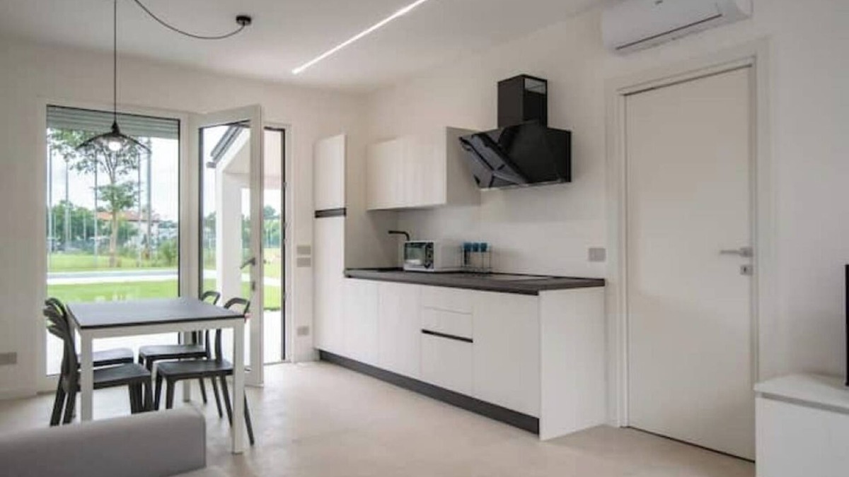 Borgo Milano Apartment | Armonia Suites - Acqua- new apartment with garden and pool in Verona