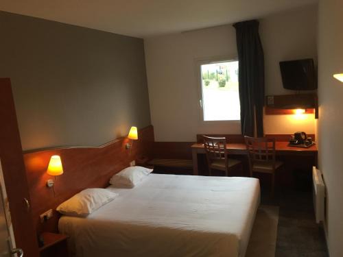 Bourg-Achard Hotel | Armony Hotel