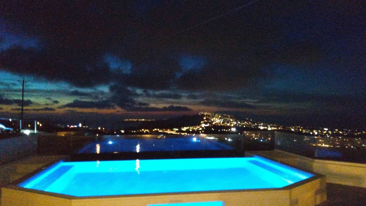 Pyrgos House | Aroma Cavas