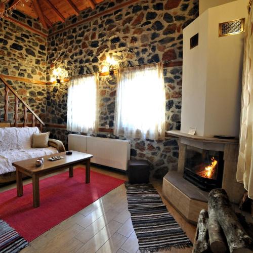 Aghios Athanasios House | Aroma Elatis