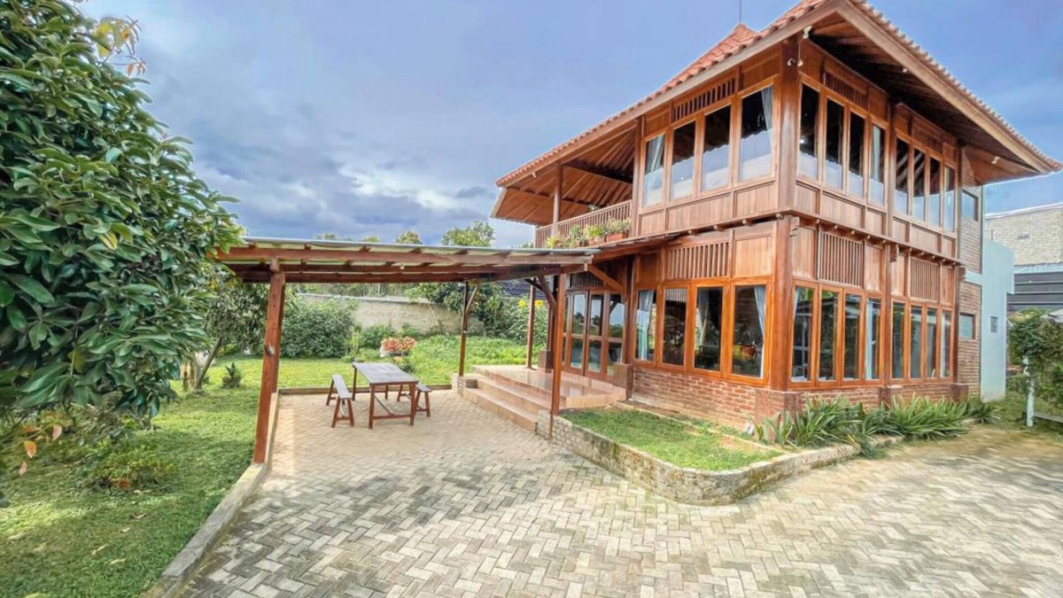 Lembang Villa | Arovala Villa