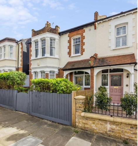 Streatham South Apartment | Arragon