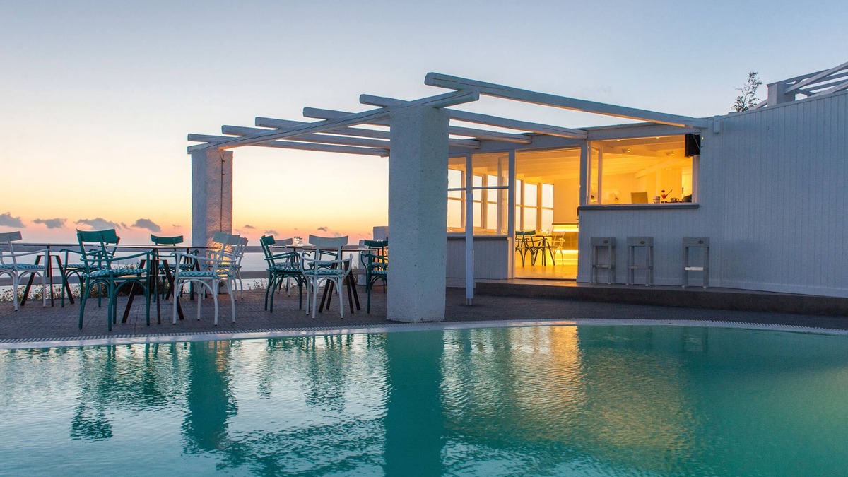 Megalochori Hotel | Artemis Suites