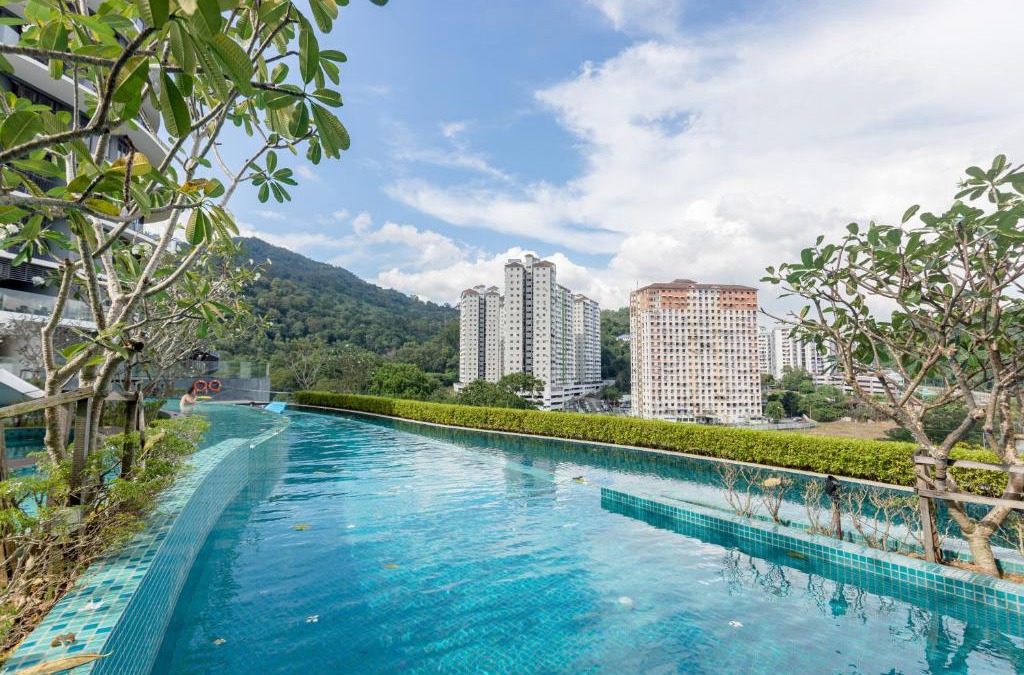 Gelugor Apartment | ArteS Suite Penang, by HOMEY