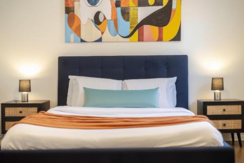 Sainte-Marie Apartment | Artful 3BR in Montreal Village
