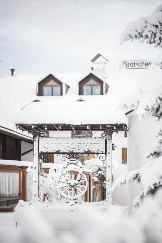 Valle San Silvestro Hotel | Arthotel Gratschwirt