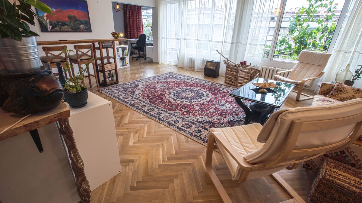 Lozenets Apartment | Artist's Flat, Entire Home