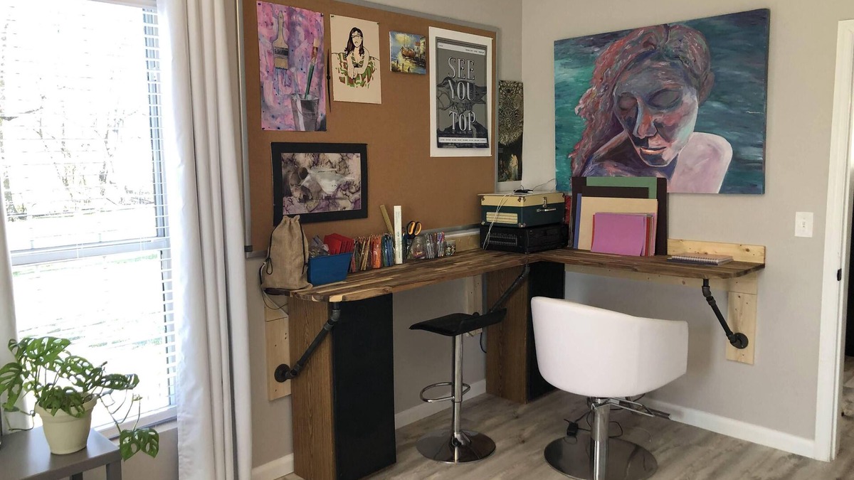 Chickamauga House | Artistic Retreat - Walk Downtown, Sparkling Clean!