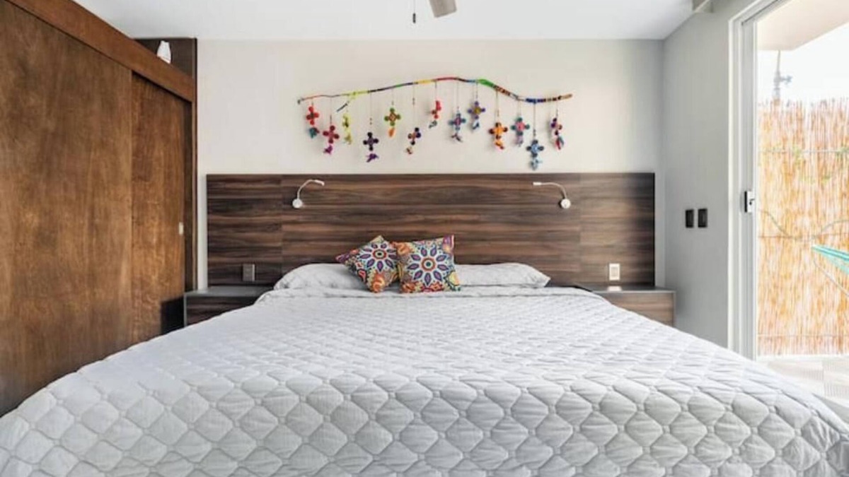 Hipodromo Condesa Apartment | Artsy 3-Story Home in La Condesa