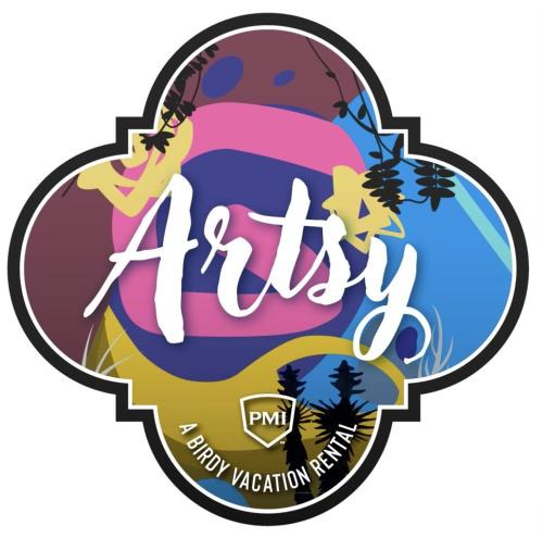 Denver Heights House | Artsy - A Birdy Vacation Rental