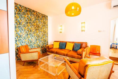 Erzsebetvaros Apartment | Artsy Loft Downtown 2
