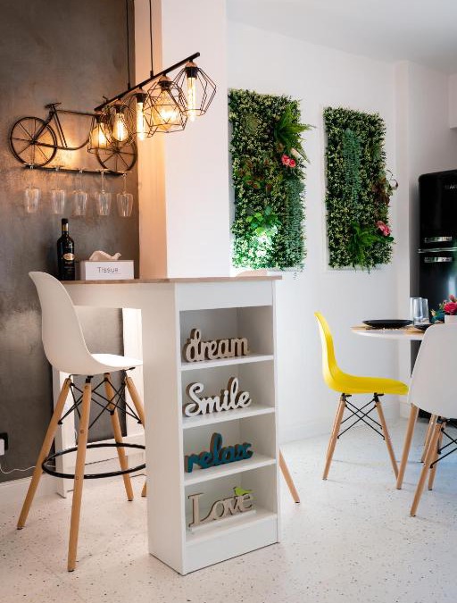 Bucharest Apartment | Artsy Riverside Suite - 1BR Amazing central apartment