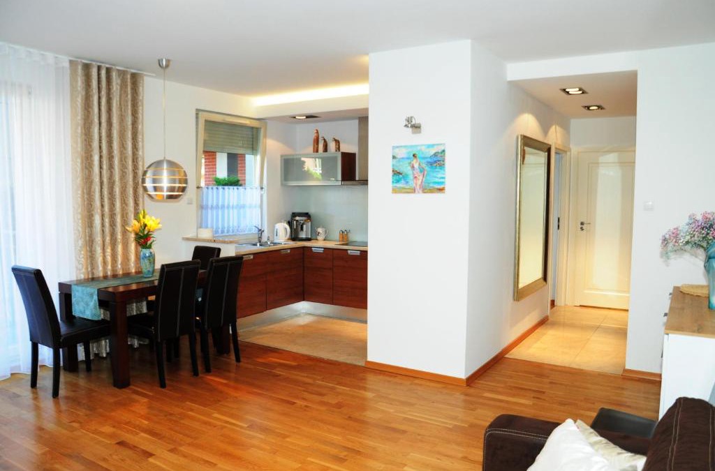 Old Town Apartment | Artus Apartment