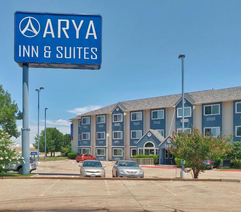 Irving Hotel | Arya Inn and Suites
