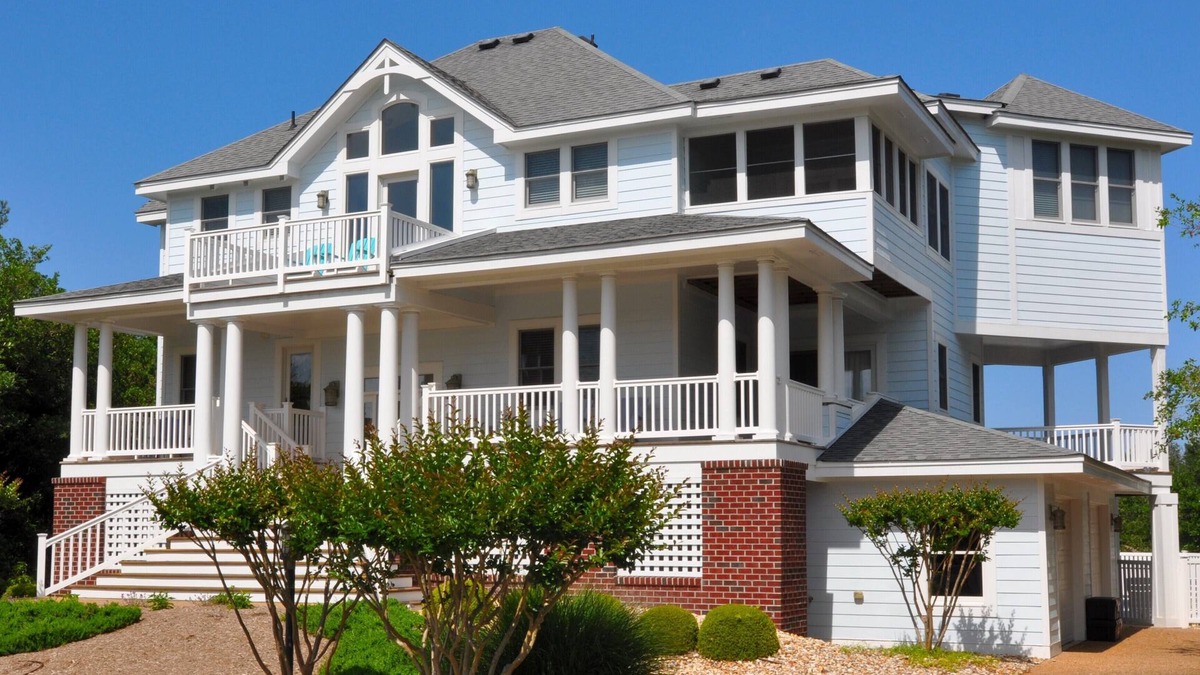 Corolla House | As Time Goes By: Dog-friendly, Elevator, Pool, Hot Tub