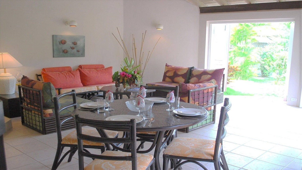 Gibbs Bay Villa | Ascot House Villa 2 . Sleeps 4 person's