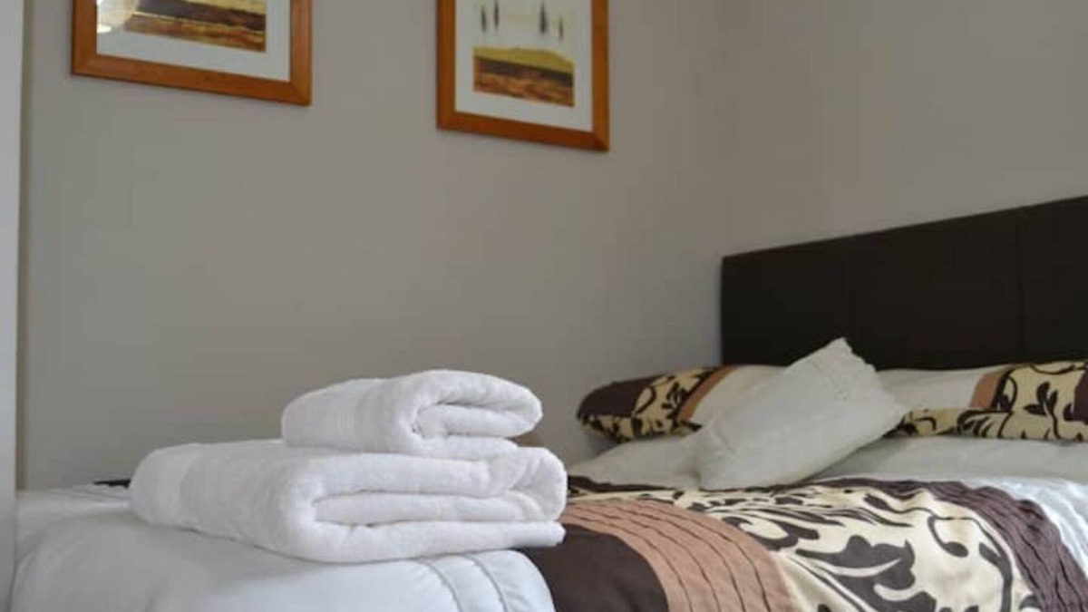 Settle House | Ashes Farm B & B in the Heart of the Dales. Room 3