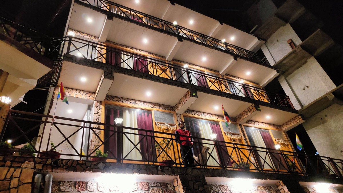 Satbunga Hotel | Ashtapad Saamaayik Resort