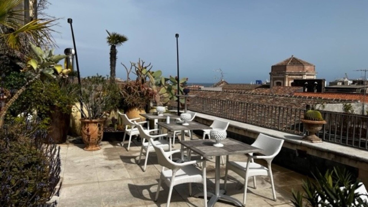 Old Town Apartment | Asmundo Rooftop Luxury Apartment