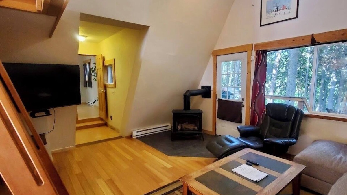 Black Hawk Cabin | Aspen Grove, a Cozy Rocky Mtn Cabin