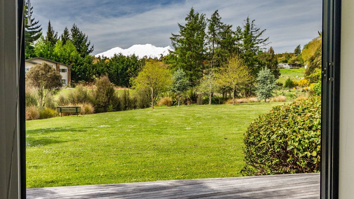 Ohakune House | Aspen on Park Avenue - Ohakune Holiday Home