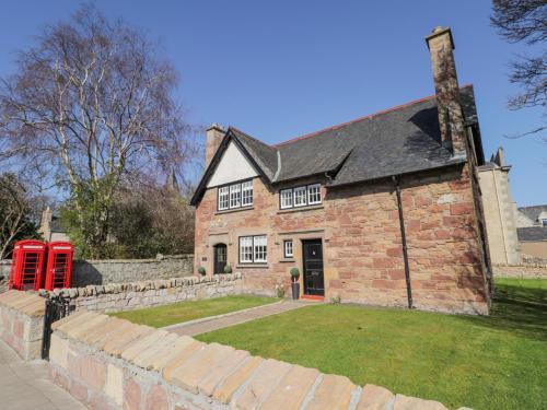 Dornoch Apartment | Aspen Spa Apartment