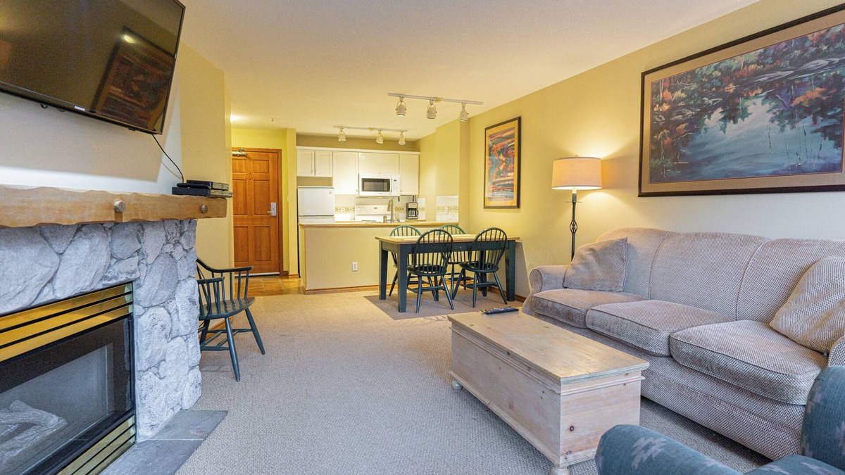 Upper Village Condo | Aspens #303 Prime Ski-in Ski-out Location! Pool, Hot tubs, sleeps 4