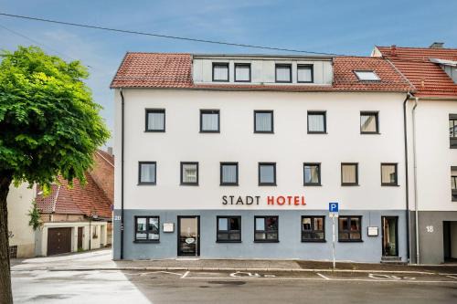 Reutlingen Hotel | Aspire Castillo Reutlingen, Trademark Collection by Wyndham