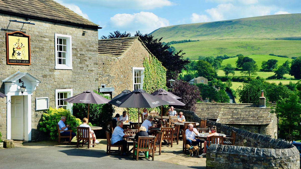 Downham Hotel | Assheton Arms