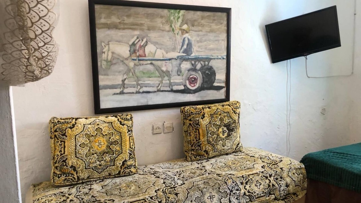 Asilah House | Assilah's Charm & Comfort at "Riad Mama Aicha" few steps away from beach.