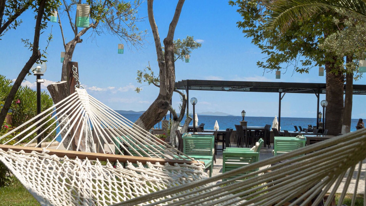 Ayvacik Hotel | Assos Kayalar Blue Beach Hotel