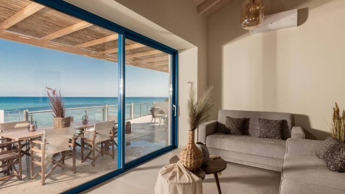 Argassi Villa | Astarte Villas - Bleu Beach Front Villa with Pool