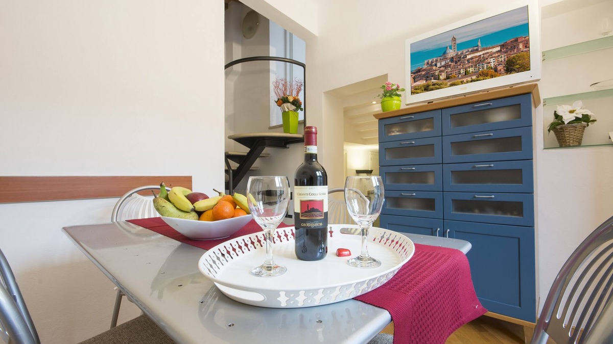 Siena Historical Center Apartment | Astonish Cathedral View