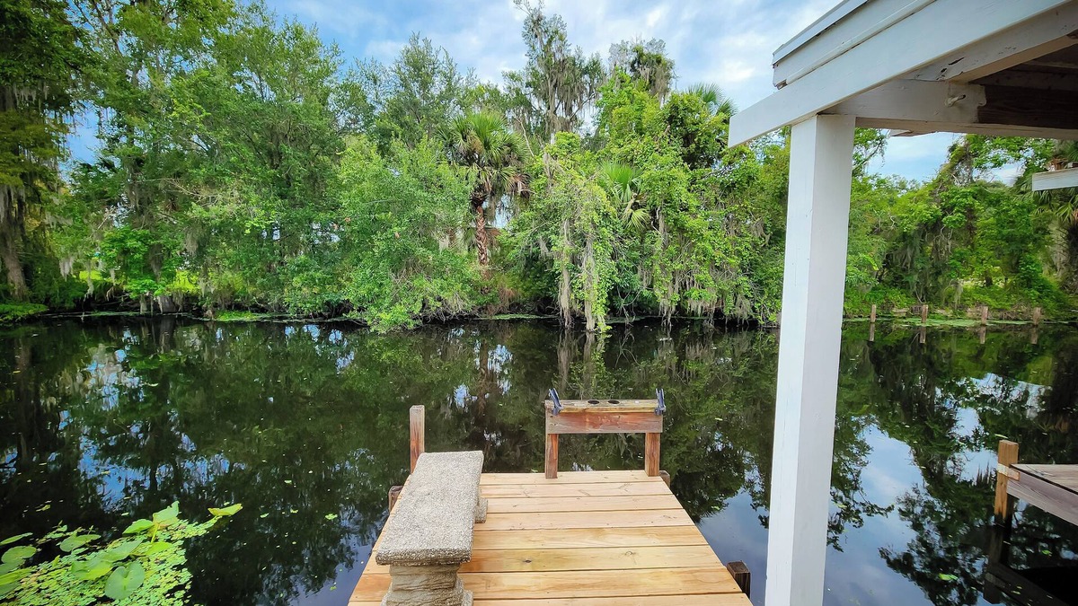 Astor House | Astor Serene Riverfront Retreat with 2 boat slips and a dock