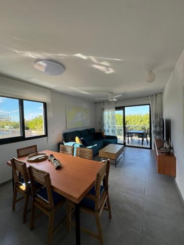 Oliva Apartment | AT Almirall I