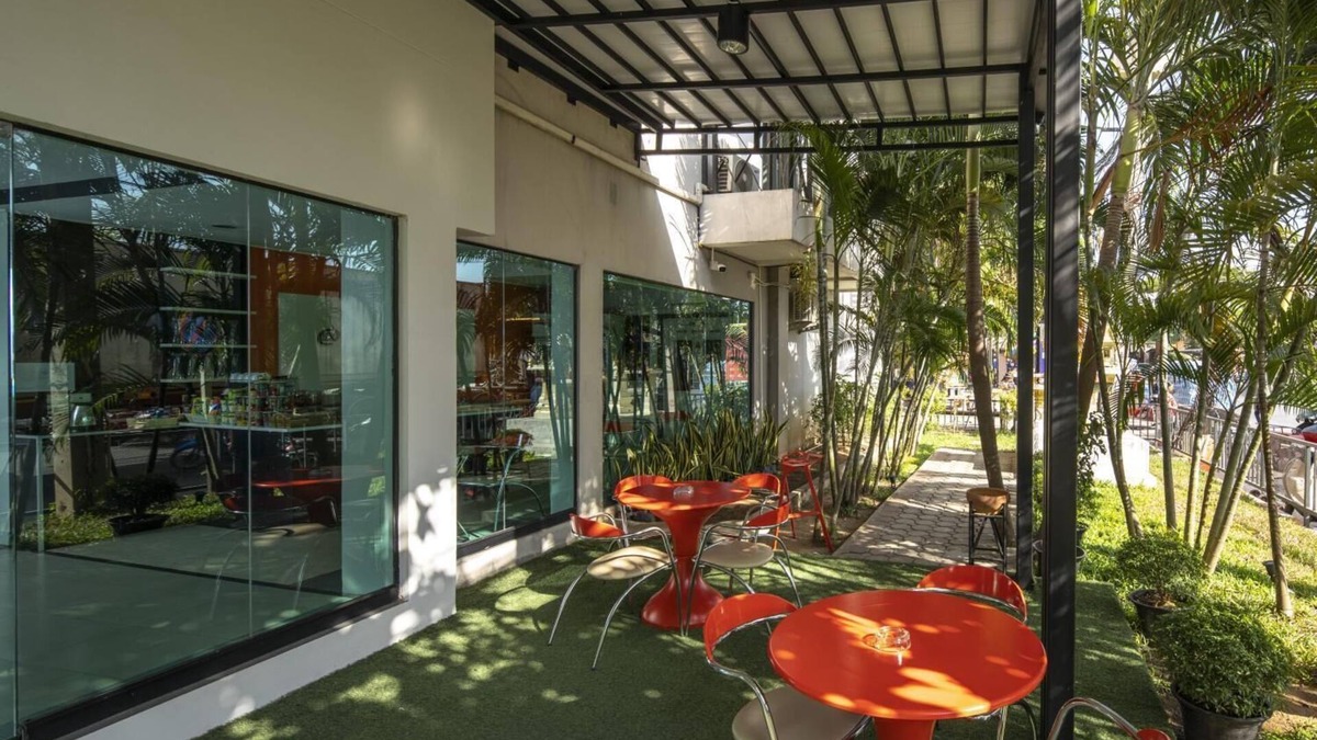 Aranyaprathet Hotel | At Border
