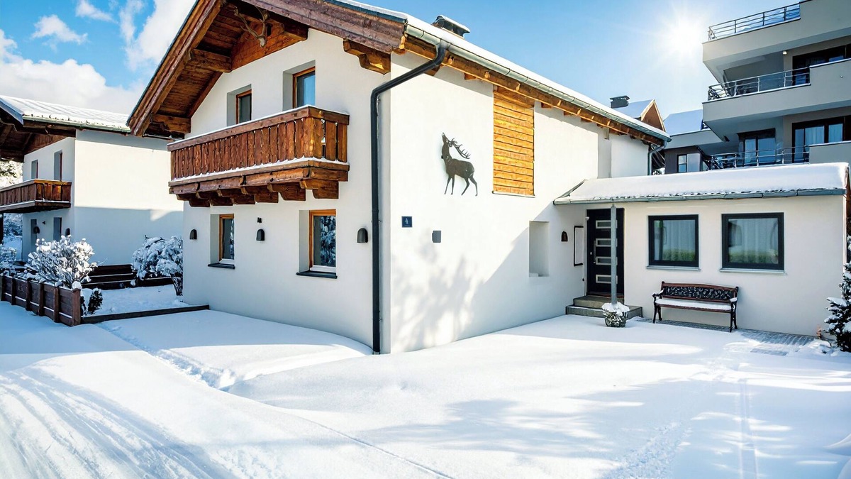 Bruck an der Grossglocknerstrasse Ski Chalet | Detached chalet with an in-house sauna
