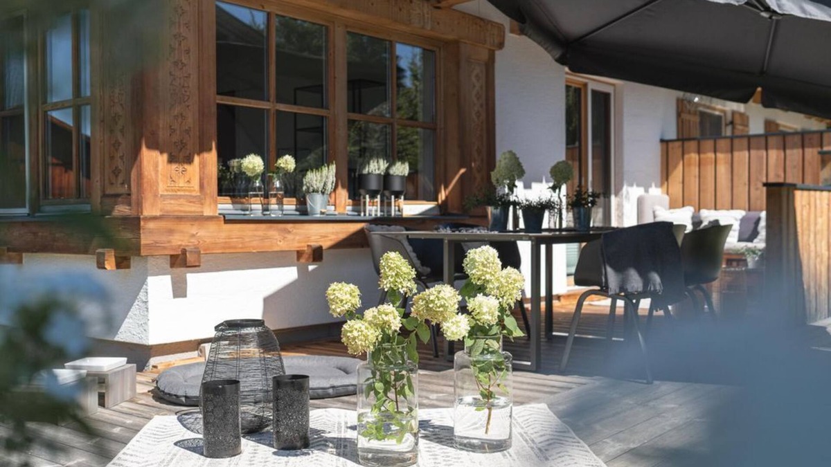 Saalfelden am Steinernen Meer Apartment | Premium - Apartment 1 with garden, infrared cabin - Moving mountains