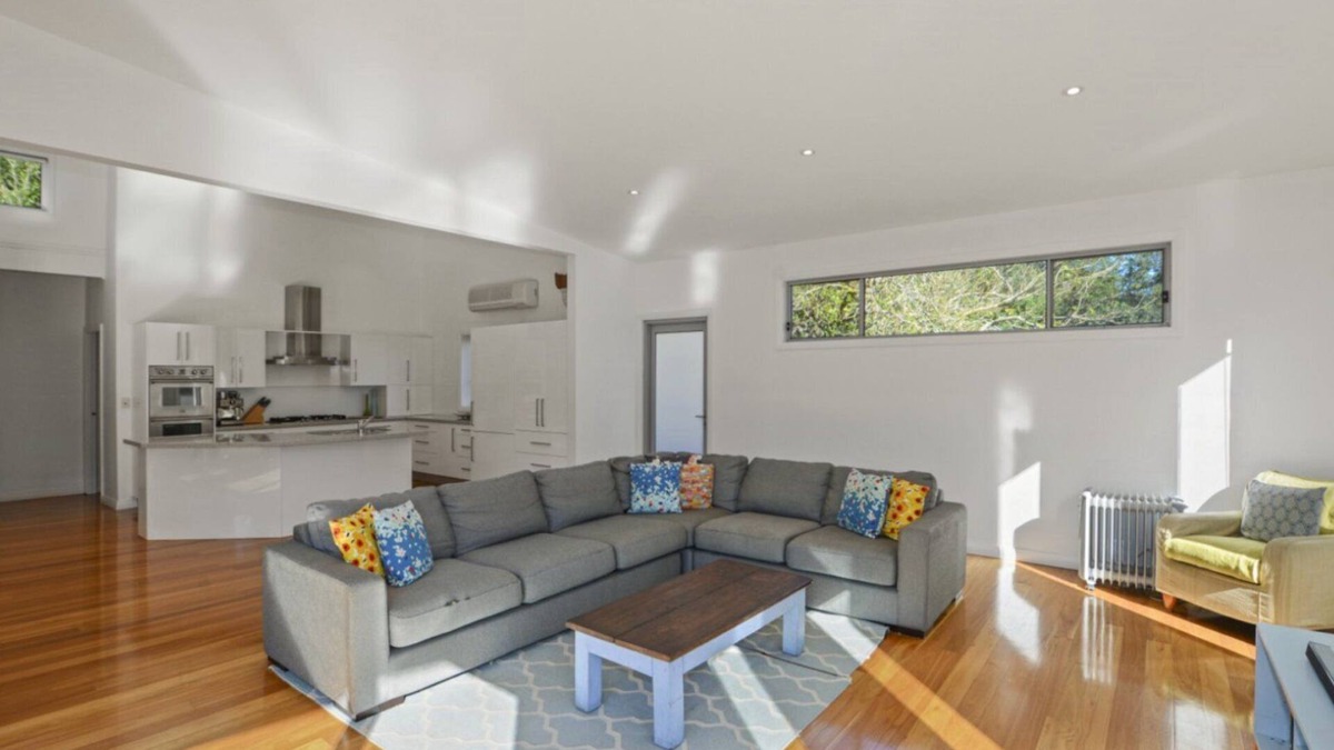 North Avoca House | At The Beach - Great Family House