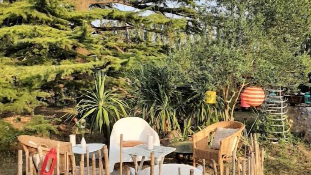 Lisle-sur-Tarn House | At the Cabanon de Lisle, a peaceful resource centre