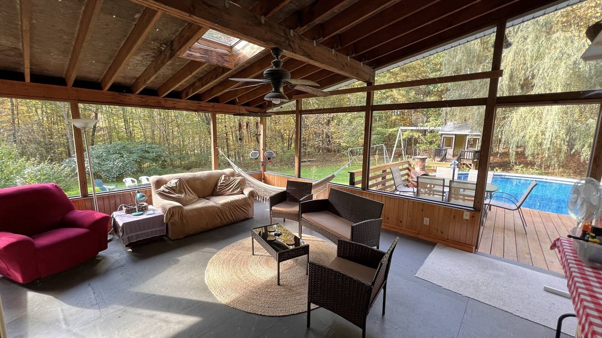 Accord House | at the foot of the catskills ; close to nature trails and adventures