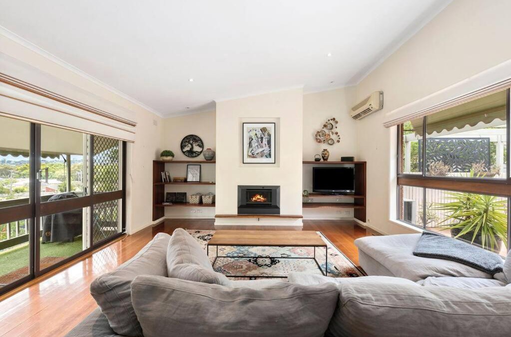 Belmont House | At the Hilltop - sleeps 10