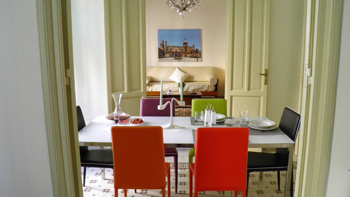 Palermo Apartment | At the splendid Zisa best price and free wifi